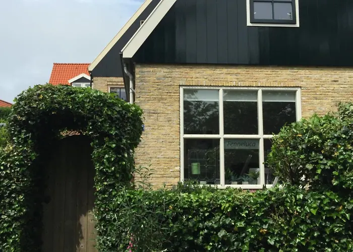 Fenneluca, Den Hoorn